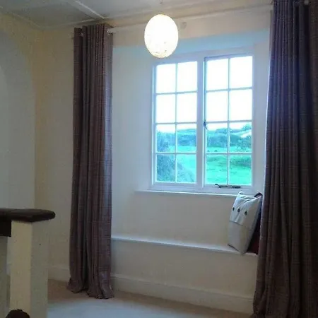 Stowe Barton Bed & Breakfast 3*
